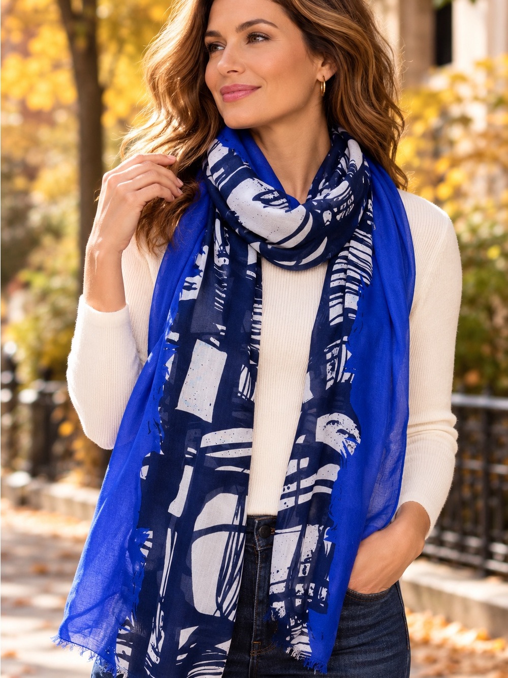 Banana Republic Women’s Blue Abstract Print Scarf / Wrap 100% Rayon 72” x 24”